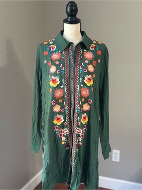 ANDREE BY UNIT Dark Hunter Green Vibrant Embroidered Button Boho Tunic Dress